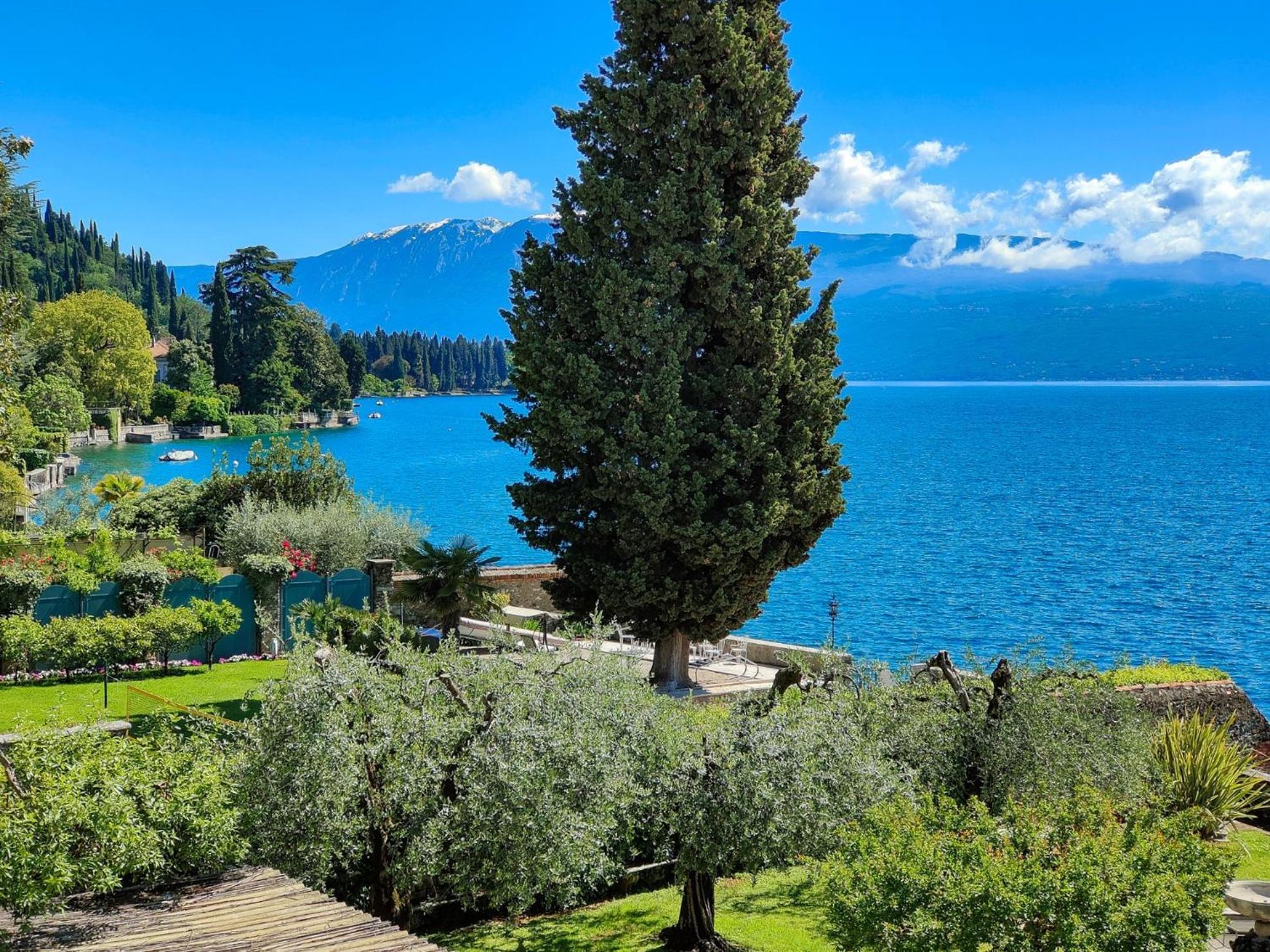 Appartement Luxury Lakeside Right On The Water Salò